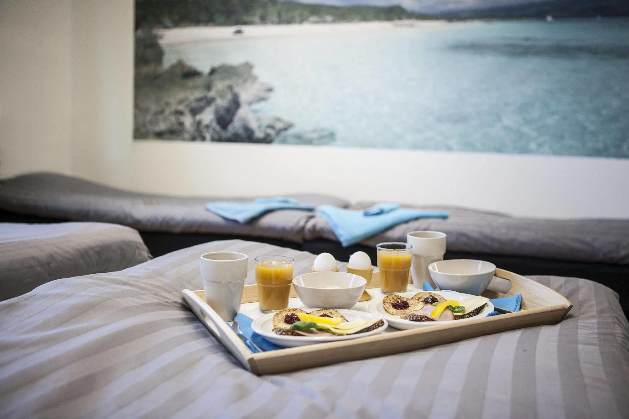Sol & Sand Bed And Breakfast Kungälv Екстериор снимка